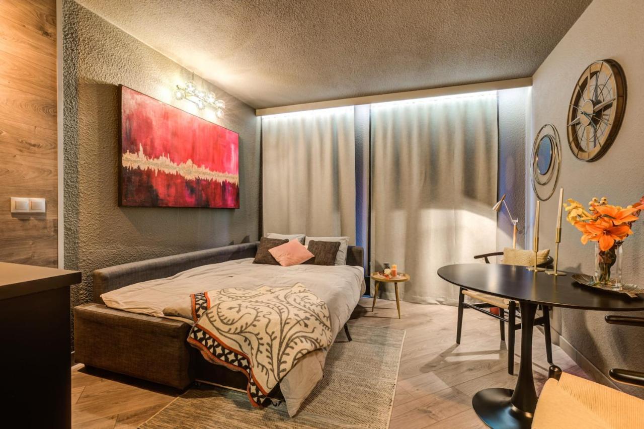 Studio Close To The Slopes Chamonix Bagian luar foto